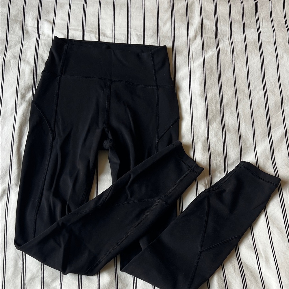 Women’s lululemon Black Leggings